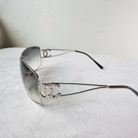 Rare 💫CHANEL vintage Gray gradient Swarovski CC’s sunglasses. - Picture 14 of 16